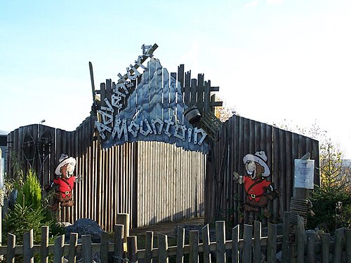 Adventure Mountain at the Ski Village, Sheffield - geograph.org.uk - 1125052