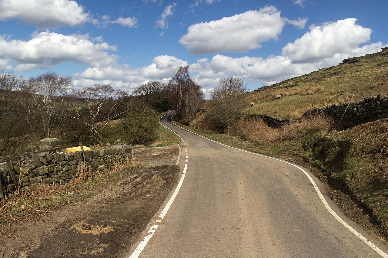 Blindside Lane - geograph.org.uk - 4424226, photographed for Wikimedia Commons